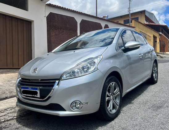 PEUGEOT 208 1.6 GRIFFE 16V FLEX 4P MANUAL